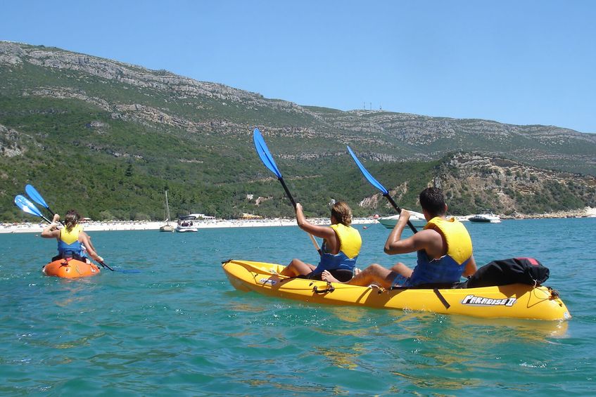 Tour de Kayak por Sesimbra Selvagem